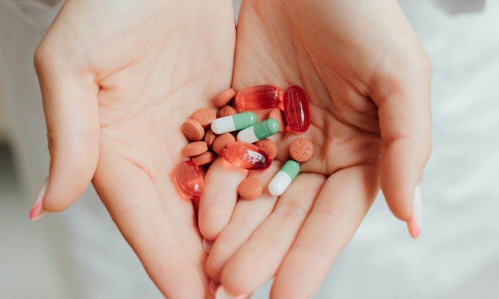 Antibiotics in treating throat infections